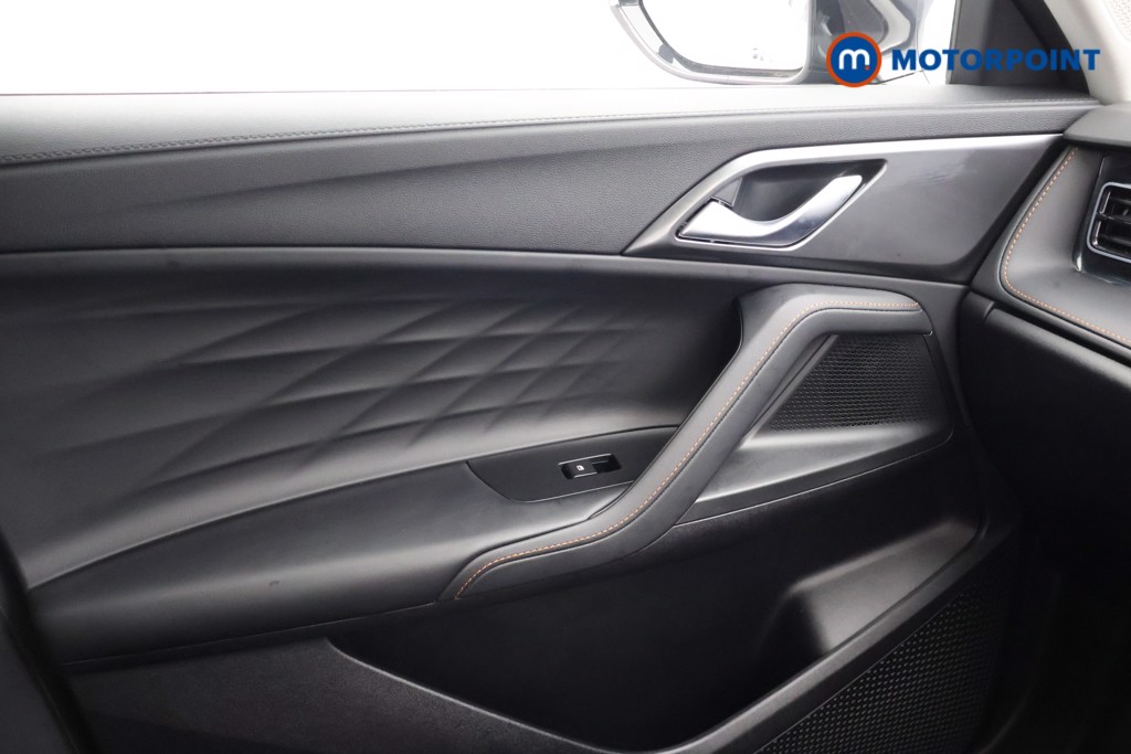 Mg Motor Uk HS Trophy Automatic Petrol-Electric Hybrid SUV - Stock Number (1686287) - 14th supplementary image