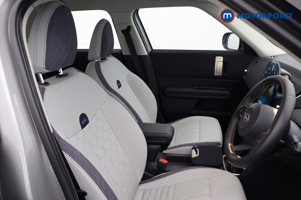 Mini Countryman C Classic Automatic Petrol SUV - Stock Number (1686577) - 14th supplementary image