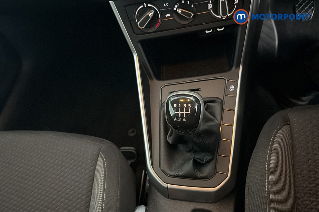 Volkswagen Polo Life Manual Petrol Hatchback - Stock Number (1686814) - 15th supplementary image