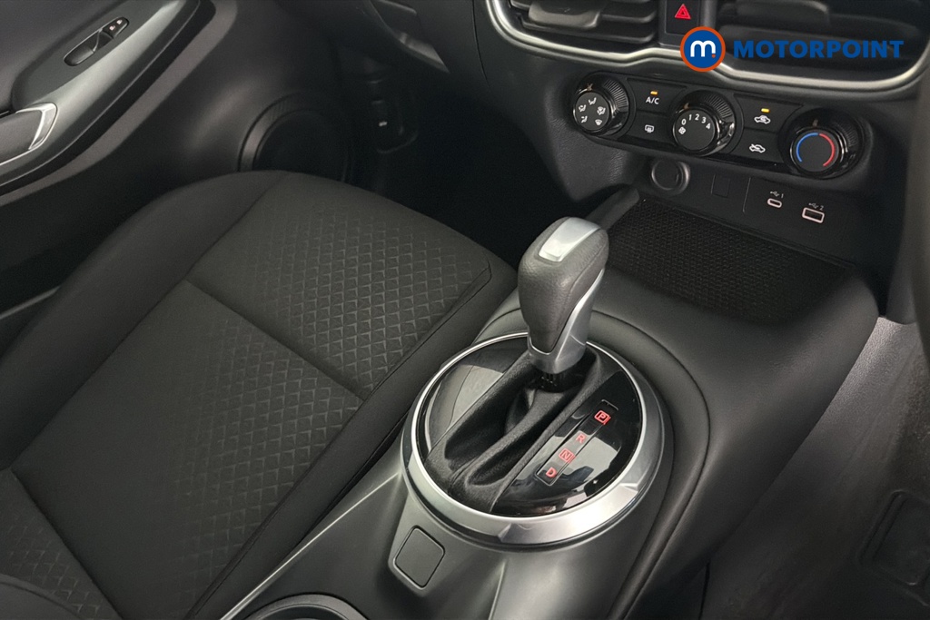 Nissan Juke Acenta Premium Automatic Petrol SUV - Stock Number (1687103) - 15th supplementary image
