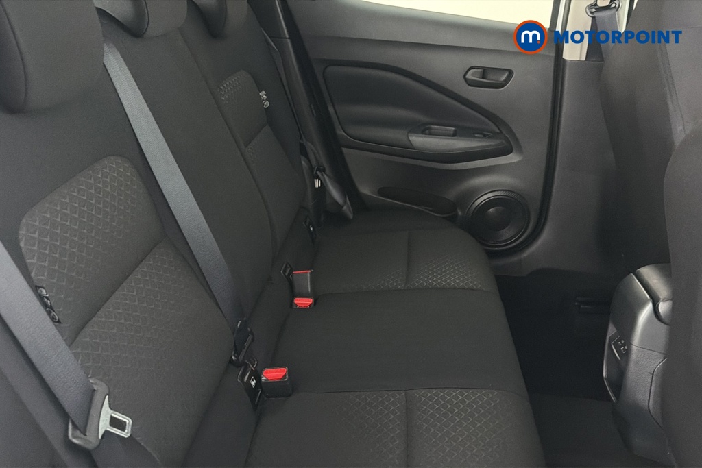 Nissan Juke Acenta Premium Automatic Petrol SUV - Stock Number (1687103) - 25th supplementary image