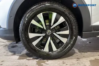 Volkswagen Taigo Life Manual Petrol SUV - Stock Number (1687221) - 44th supplementary image