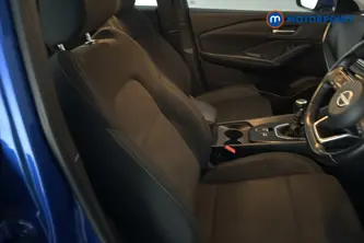 Nissan Qashqai Acenta Premium Manual Petrol SUV - Stock Number (1687227) - 22nd supplementary image