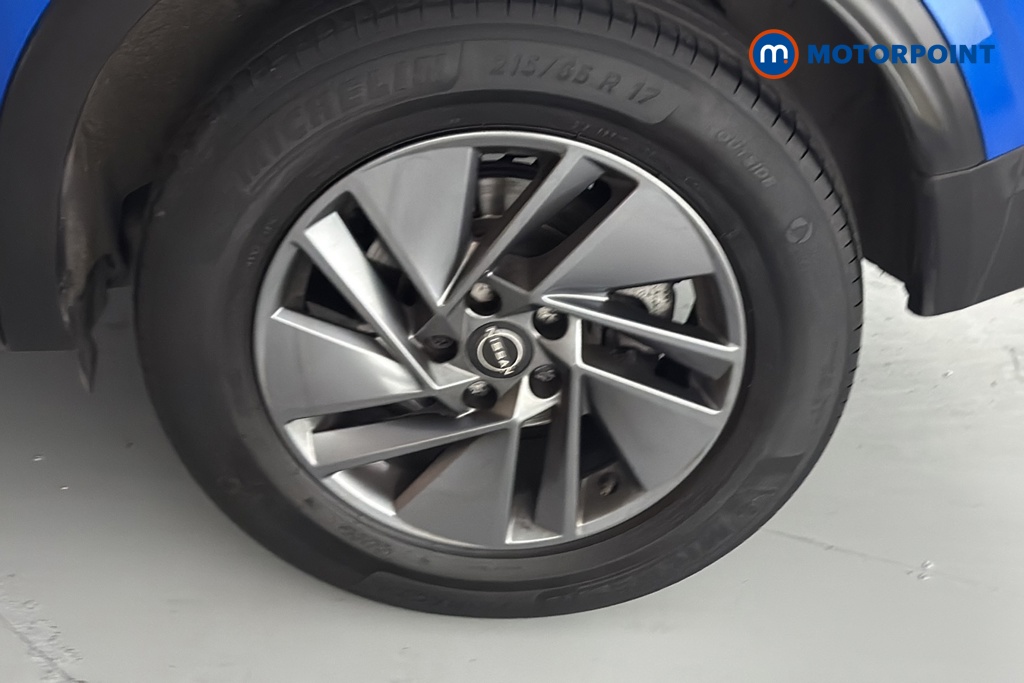 Nissan Qashqai Acenta Premium Manual Petrol SUV - Stock Number (1687227) - 45th supplementary image
