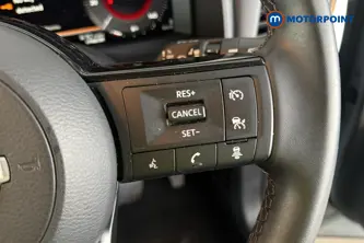 Nissan Qashqai N-Connecta Automatic Petrol-Electric Hybrid SUV - Stock Number (1687670) - 3rd supplementary image