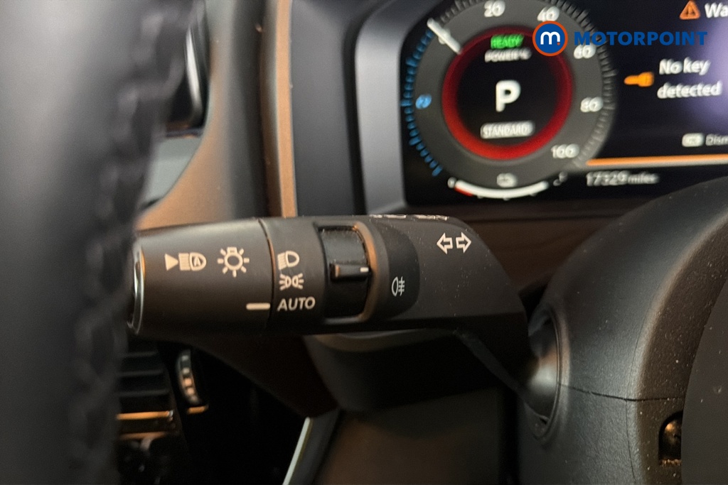 Nissan Qashqai N-Connecta Automatic Petrol-Electric Hybrid SUV - Stock Number (1687670) - 11th supplementary image