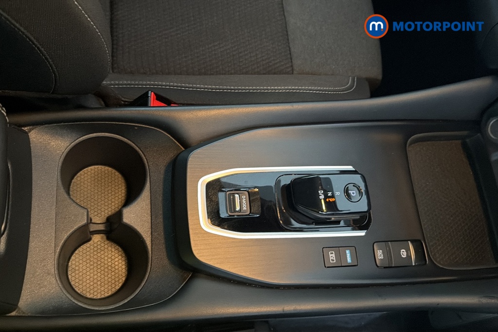 Nissan Qashqai N-Connecta Automatic Petrol-Electric Hybrid SUV - Stock Number (1687670) - 15th supplementary image