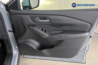 Nissan Qashqai N-Connecta Automatic Petrol-Electric Hybrid SUV - Stock Number (1687670) - 18th supplementary image