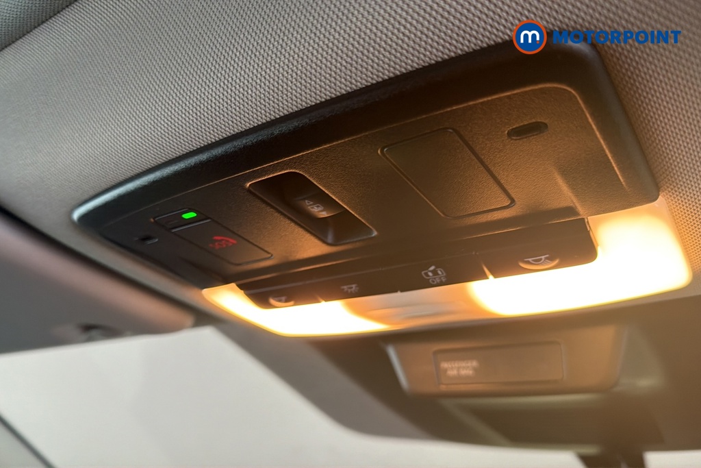 Nissan Qashqai N-Connecta Automatic Petrol-Electric Hybrid SUV - Stock Number (1687670) - 20th supplementary image