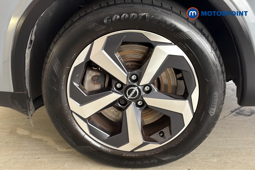 Nissan Qashqai N-Connecta Automatic Petrol-Electric Hybrid SUV - Stock Number (1687670) - 44th supplementary image