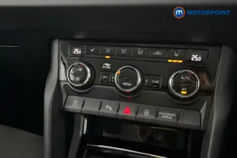 Skoda Karoq Se L Automatic Petrol SUV - Stock Number (1687675) - 12th supplementary image