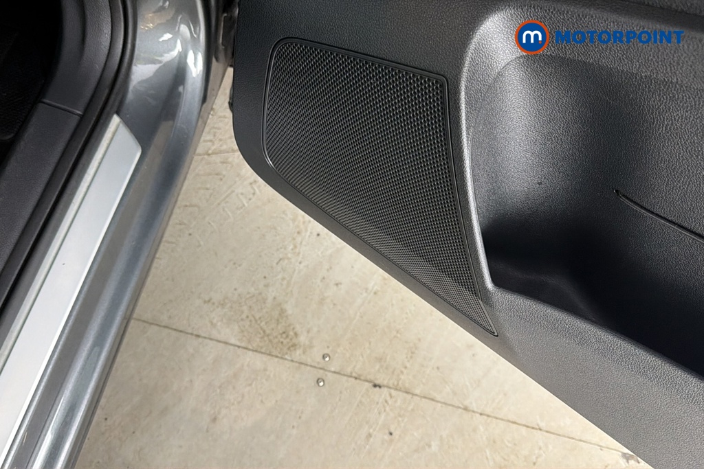 Skoda Karoq Se L Automatic Petrol SUV - Stock Number (1687675) - 21st supplementary image