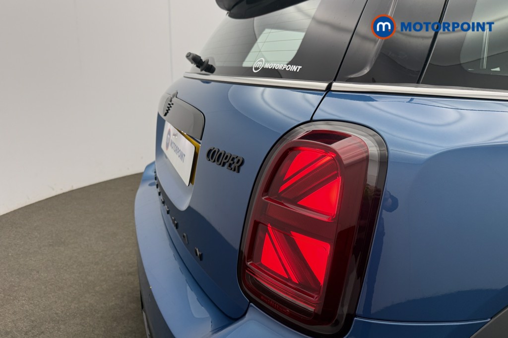 Mini Countryman Cooper Sport Manual Petrol SUV - Stock Number (1687704) - 25th supplementary image