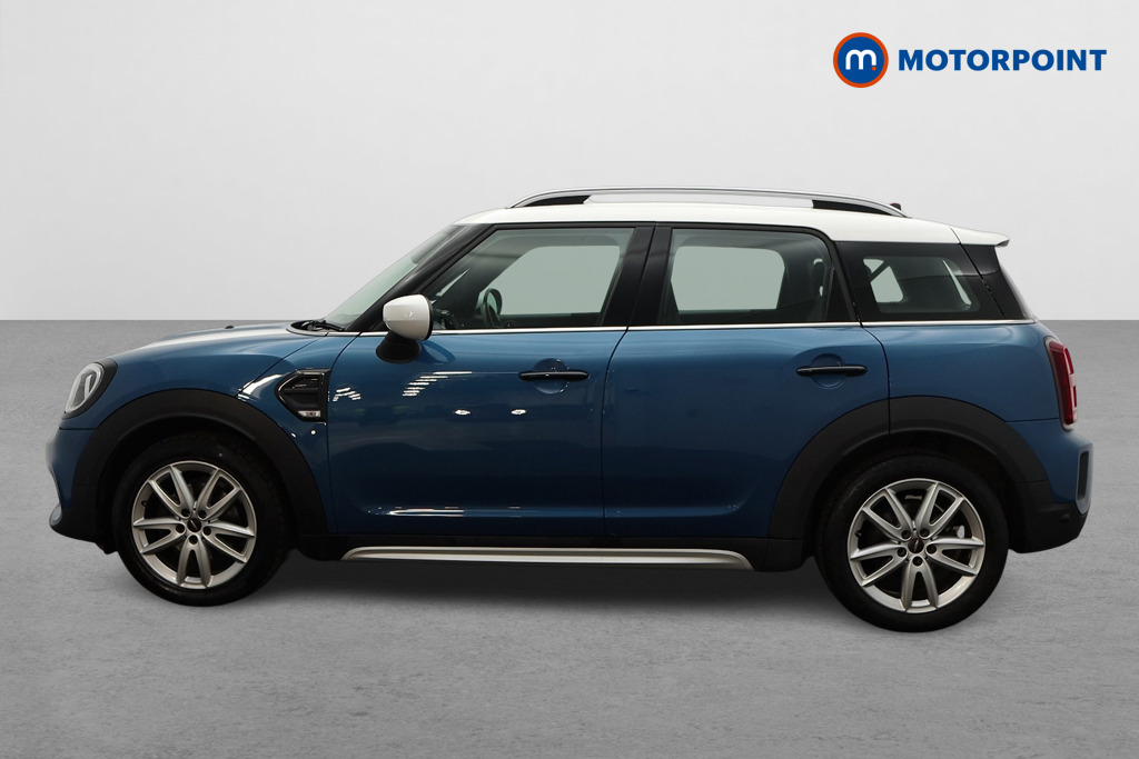 Mini Countryman Cooper Sport Manual Petrol SUV - Stock Number (1687704) - Passenger side