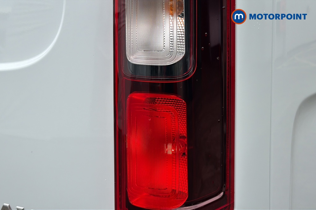 Renault Trafic Extra Sport Manual Diesel Panel Van - Stock Number (1687943) - 36th supplementary image