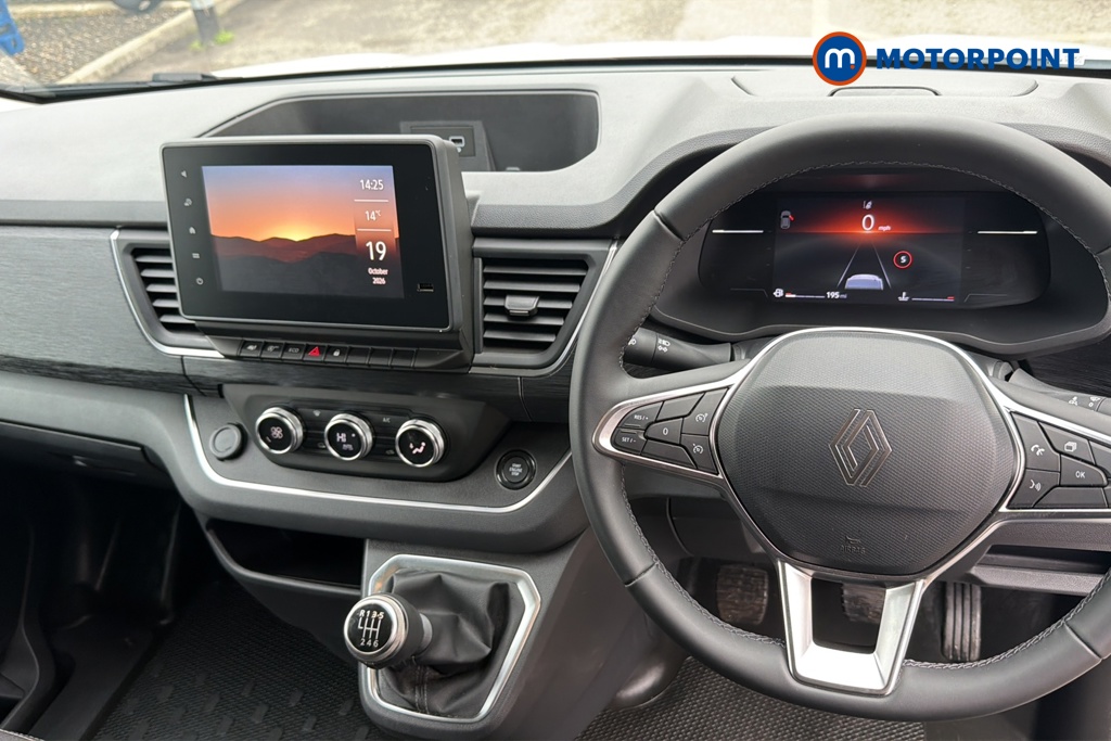 Renault Trafic Extra Sport Manual Diesel Panel Van - Stock Number (1687943) - 1st supplementary image