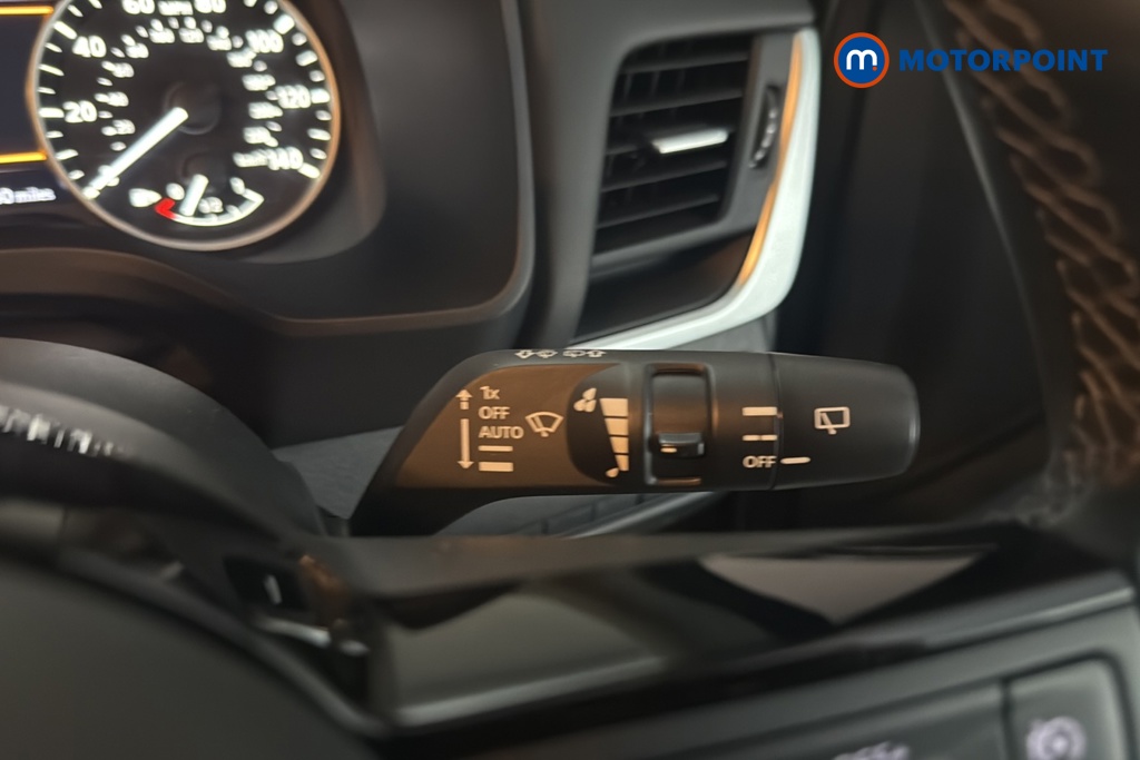 Nissan Qashqai Acenta Premium Automatic Petrol-Electric Hybrid SUV - Stock Number (1688150) - 6th supplementary image