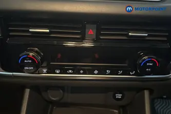 Nissan Qashqai Acenta Premium Automatic Petrol-Electric Hybrid SUV - Stock Number (1688150) - 12th supplementary image