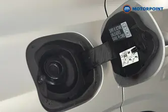 Nissan Qashqai Acenta Premium Automatic Petrol-Electric Hybrid SUV - Stock Number (1688150) - 41st supplementary image