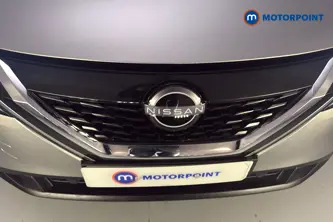 Nissan Qashqai Acenta Premium Automatic Petrol-Electric Hybrid SUV - Stock Number (1688150) - 43rd supplementary image