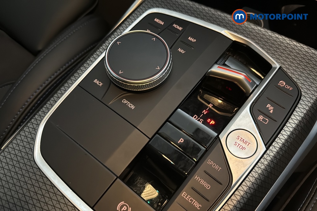 BMW 3 Series M Sport Automatic Petrol Plug-In Hybrid Saloon - Stock Number (1688166) - 15th supplementary image