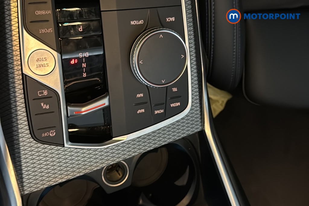 BMW 3 Series M Sport Automatic Petrol Plug-In Hybrid Saloon - Stock Number (1688166) - 16th supplementary image