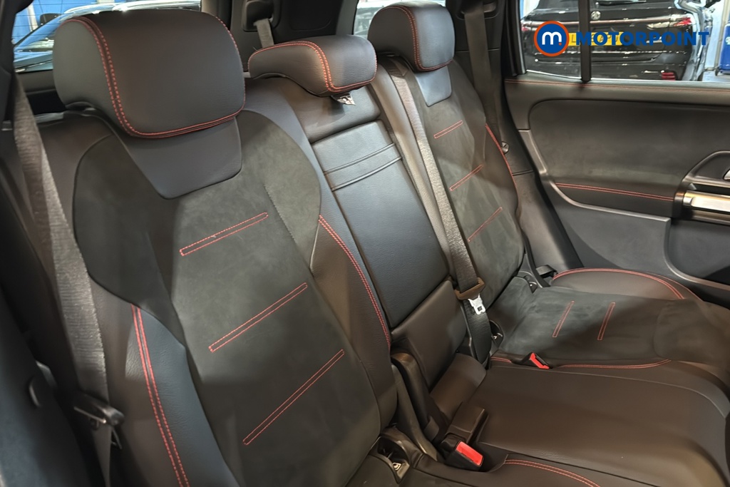 Mercedes-Benz GLB Amg Line Automatic Petrol SUV - Stock Number (1688479) - 25th supplementary image