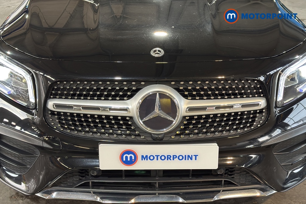 Mercedes-Benz GLB Amg Line Automatic Petrol SUV - Stock Number (1688479) - 43rd supplementary image