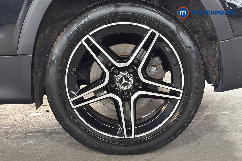 Mercedes-Benz GLB Amg Line Automatic Petrol SUV - Stock Number (1688479) - 45th supplementary image