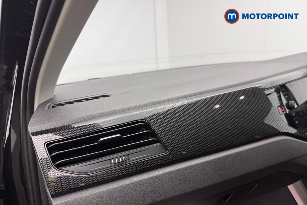 Volkswagen Taigo Life Manual Petrol SUV - Stock Number (1688870) - 3rd supplementary image