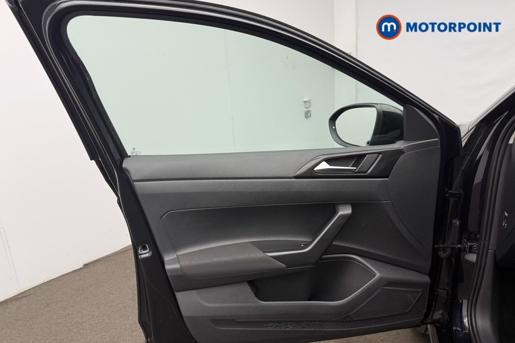 Volkswagen Taigo Life Manual Petrol SUV - Stock Number (1688870) - 7th supplementary image