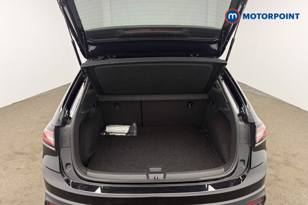 Volkswagen Taigo Life Manual Petrol SUV - Stock Number (1688870) - 15th supplementary image