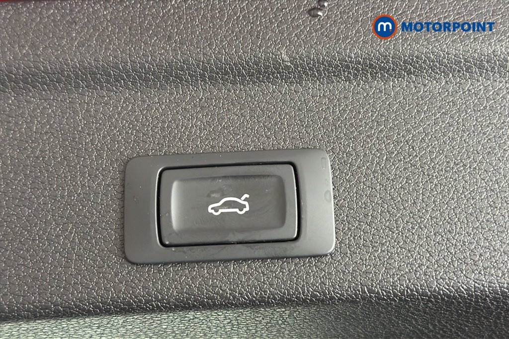 Audi Q3 S Line Automatic Petrol SUV - Stock Number (1688899) - 35th supplementary image
