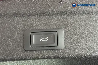 Audi Q3 S Line Automatic Petrol SUV - Stock Number (1688899) - 35th supplementary image