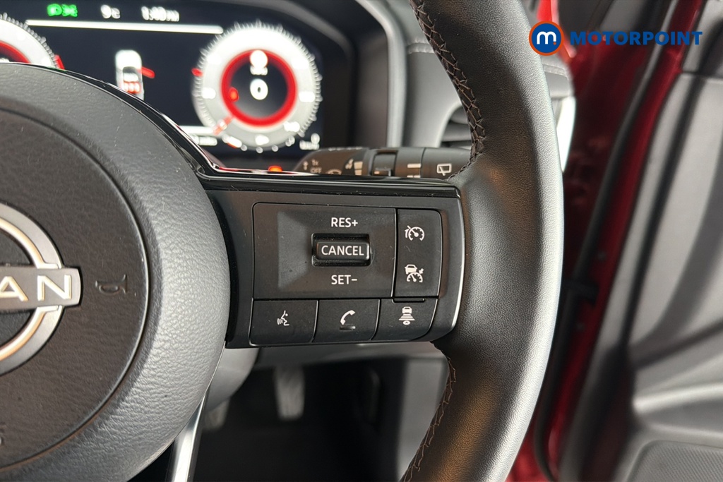 Nissan Qashqai N-Connecta Manual Petrol SUV - Stock Number (1689139) - 3rd supplementary image