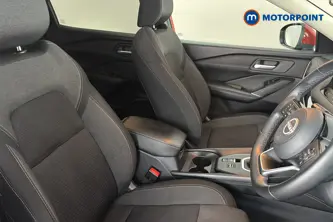 Nissan Qashqai N-Connecta Manual Petrol SUV - Stock Number (1689139) - 22nd supplementary image
