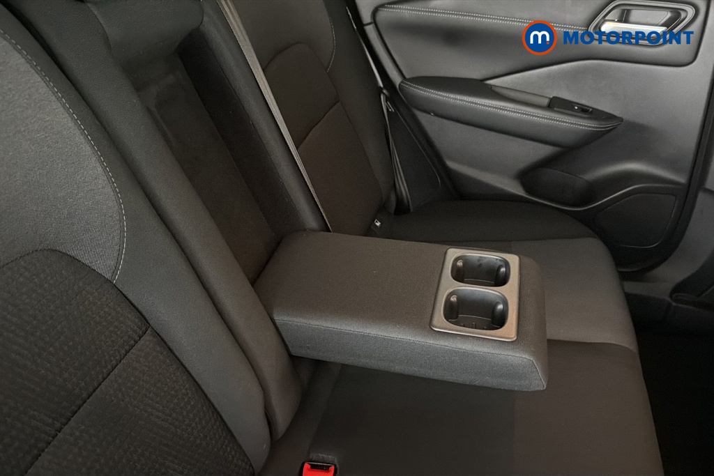 Nissan Qashqai N-Connecta Manual Petrol SUV - Stock Number (1689139) - 26th supplementary image