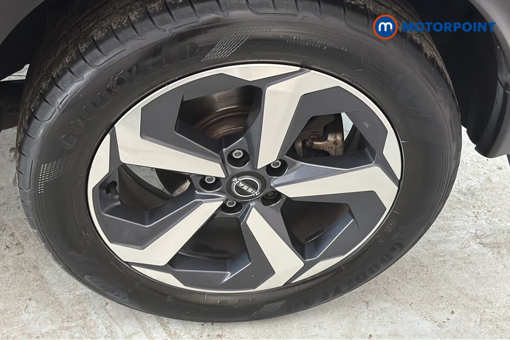 Nissan Qashqai N-Connecta Manual Petrol SUV - Stock Number (1689139) - 45th supplementary image