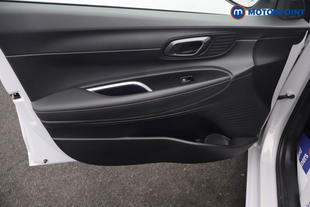 Hyundai I20 Tech Line Automatic Petrol Hatchback - Stock Number (1689371) - 37th supplementary image