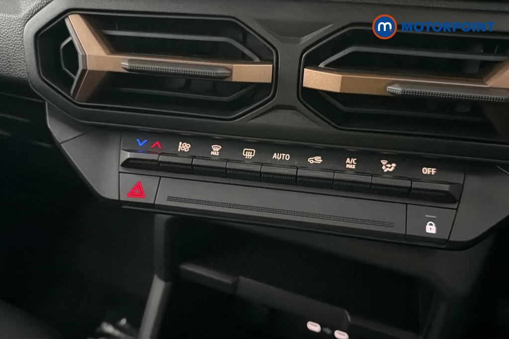 Dacia Duster Extreme Manual Petrol SUV - Stock Number (1689496) - 12th supplementary image