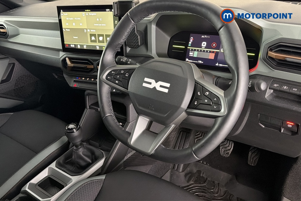 Dacia Duster Extreme Manual Petrol SUV - Stock Number (1689496) - 1st supplementary image