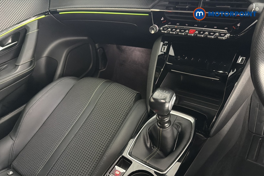 Peugeot 2008 GT Manual Petrol SUV - Stock Number (1689604) - 15th supplementary image