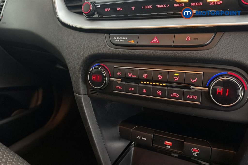 KIA Ceed 3 Manual Petrol Hatchback - Stock Number (1689606) - 12th supplementary image