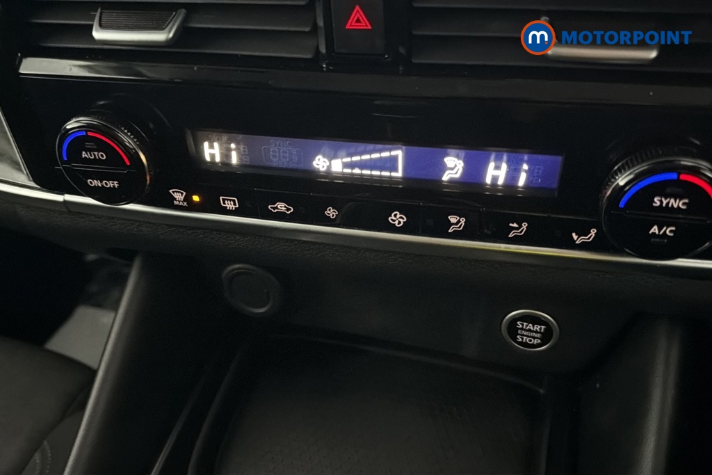 Nissan Qashqai N-Connecta Manual Petrol SUV - Stock Number (1689804) - 12th supplementary image