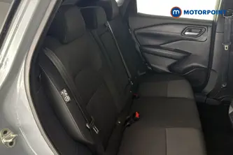 Nissan Qashqai N-Connecta Manual Petrol SUV - Stock Number (1689804) - 25th supplementary image