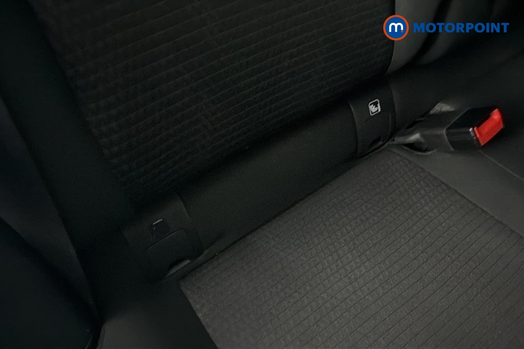 Nissan Qashqai N-Connecta Manual Petrol SUV - Stock Number (1689804) - 27th supplementary image