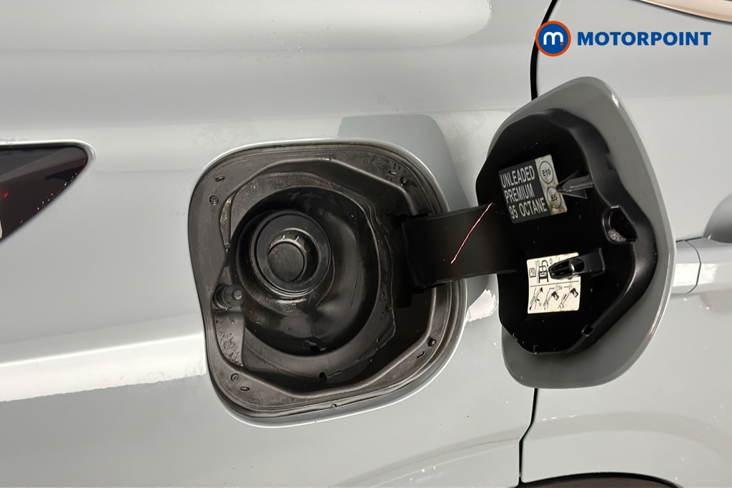 Nissan Qashqai N-Connecta Manual Petrol SUV - Stock Number (1689804) - 41st supplementary image