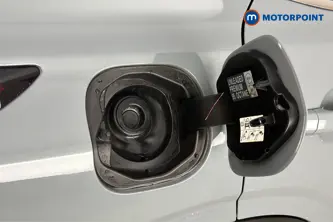 Nissan Qashqai N-Connecta Manual Petrol SUV - Stock Number (1689804) - 41st supplementary image