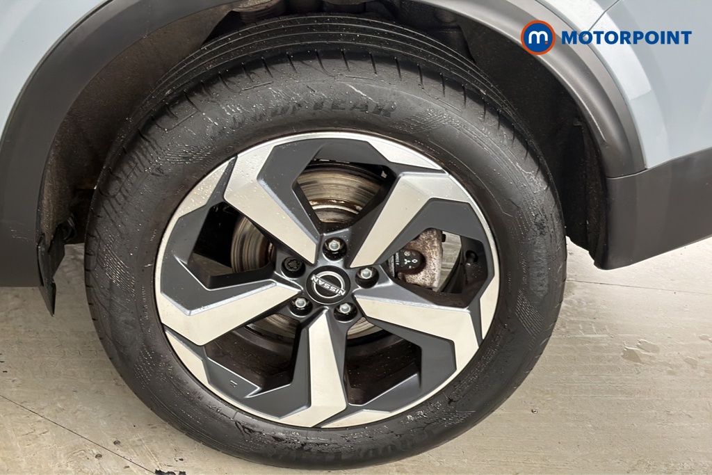 Nissan Qashqai N-Connecta Manual Petrol SUV - Stock Number (1689804) - 45th supplementary image