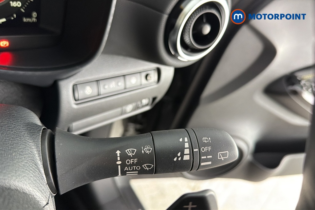 Nissan Juke N-Sport Automatic Petrol SUV - Stock Number (1690005) - 6th supplementary image